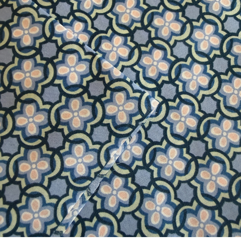 Floral Rebellion Daisy Link C