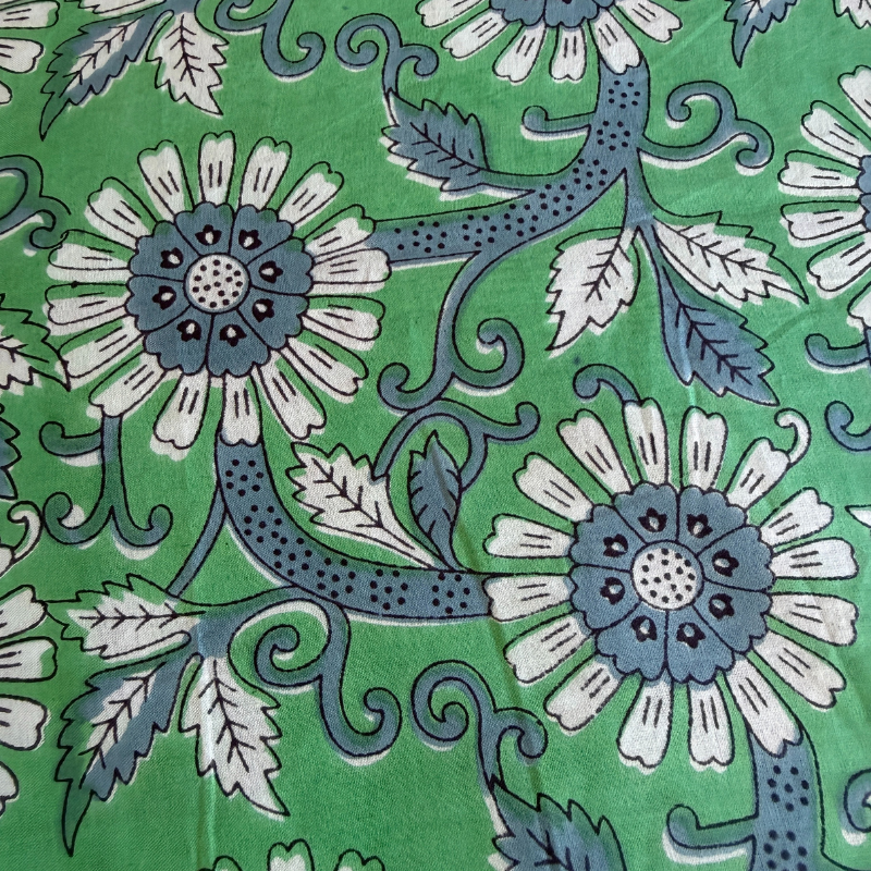 Daisy Scroll Sage Green