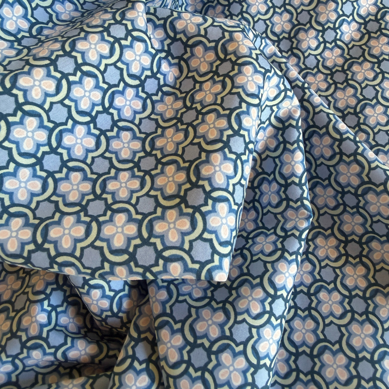 Floral Rebellion Daisy Link C