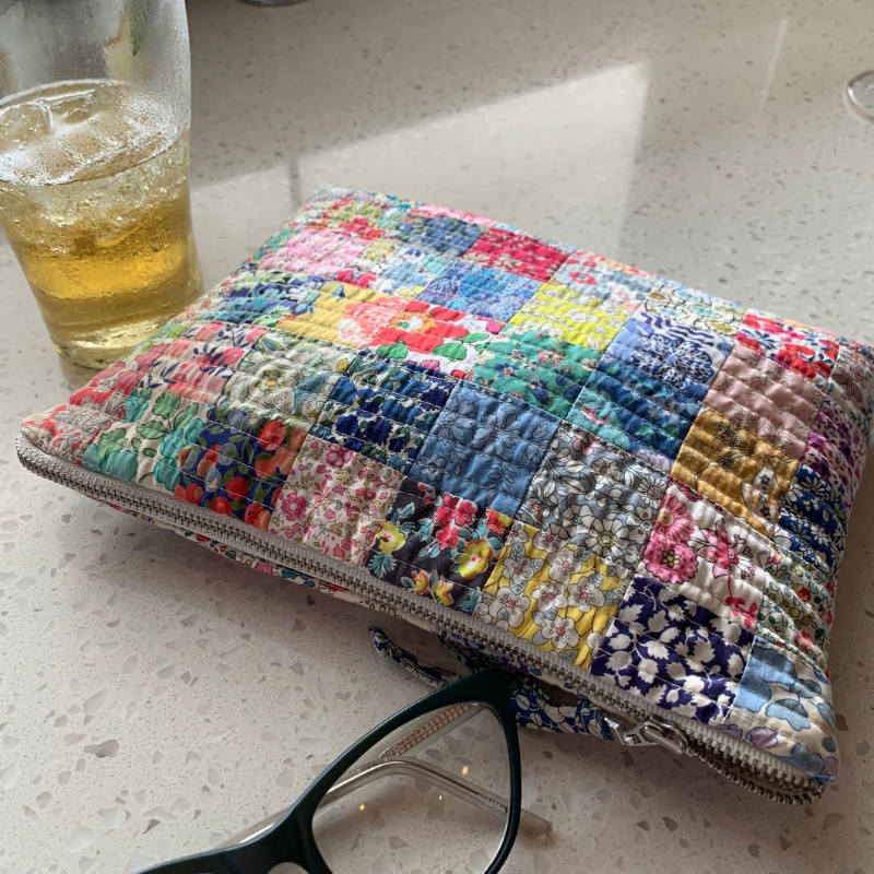 48 Patch Pouch Printed Pattern