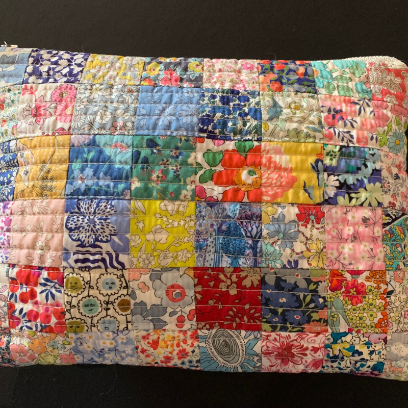 48 Patch Pouch Printed Pattern
