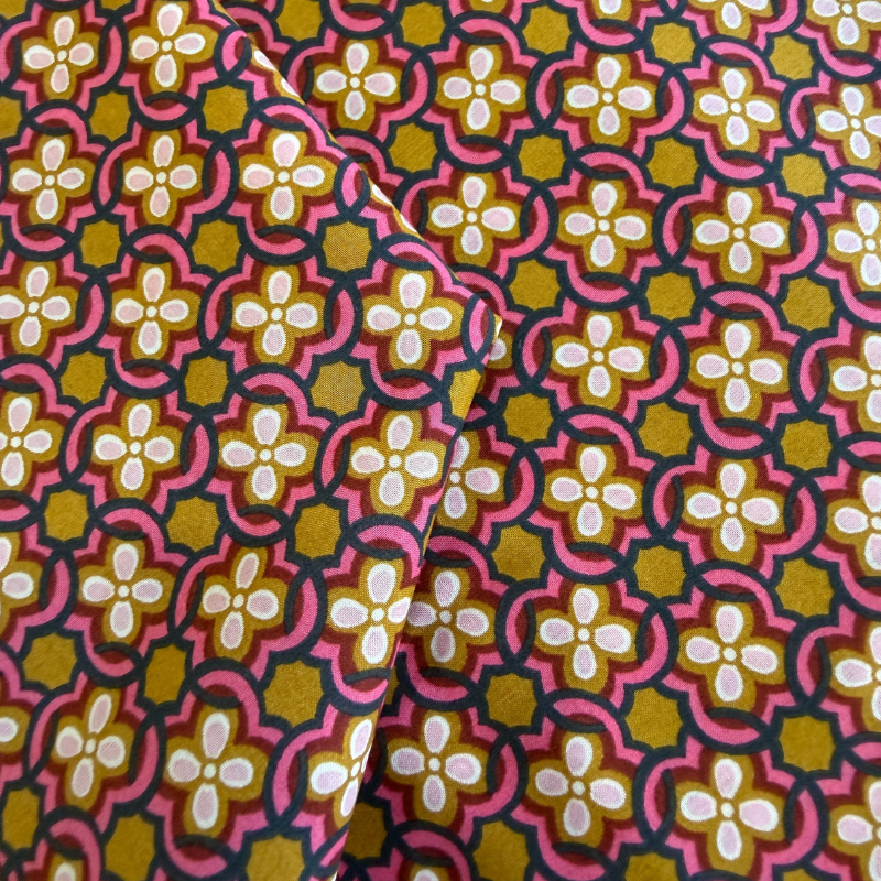 Floral Rebellion Daisy Link B