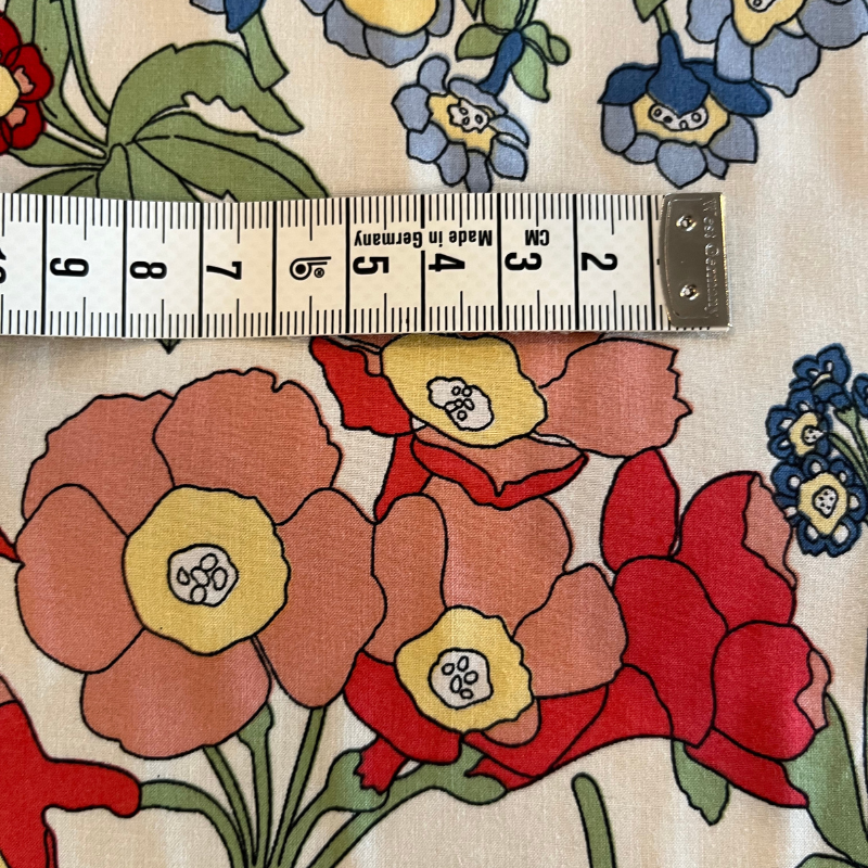 Oxford Winter Floral . $24.00/metre